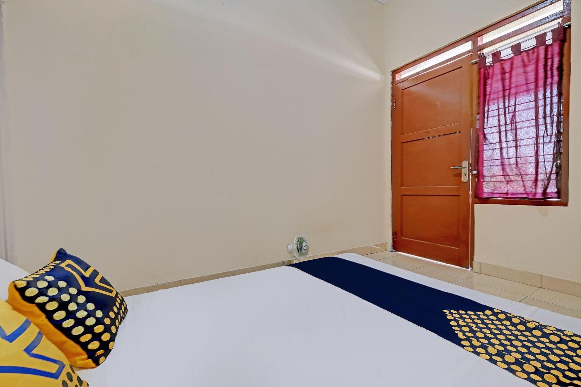 Spot On 92934 Nusantara Syariah Yogyakarta Eksteriør billede